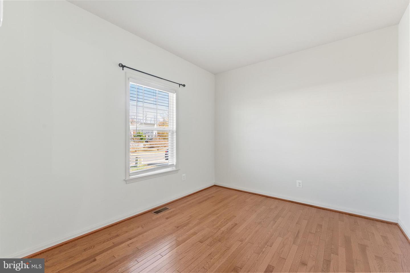 18350 CONGRESSIONAL CIR, RUTHER GLEN, Virginia 22546, 3 Bedrooms Bedrooms, 15 Rooms Rooms,2 BathroomsBathrooms,Residential,For sale,18350 CONGRESSIONAL CIR,VACV2009354 MLS # VACV2009354