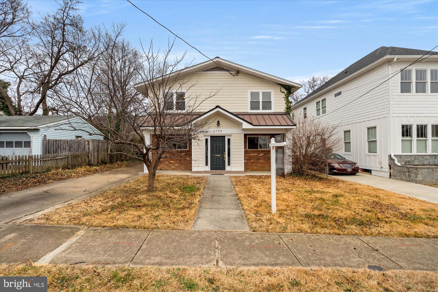 2709 12TH ST S, ARLINGTON, Virginia 22204, 5 Bedrooms Bedrooms, ,3 BathroomsBathrooms,Residential,For sale,2709 12TH ST S,VAAR2067422 MLS # VAAR2067422