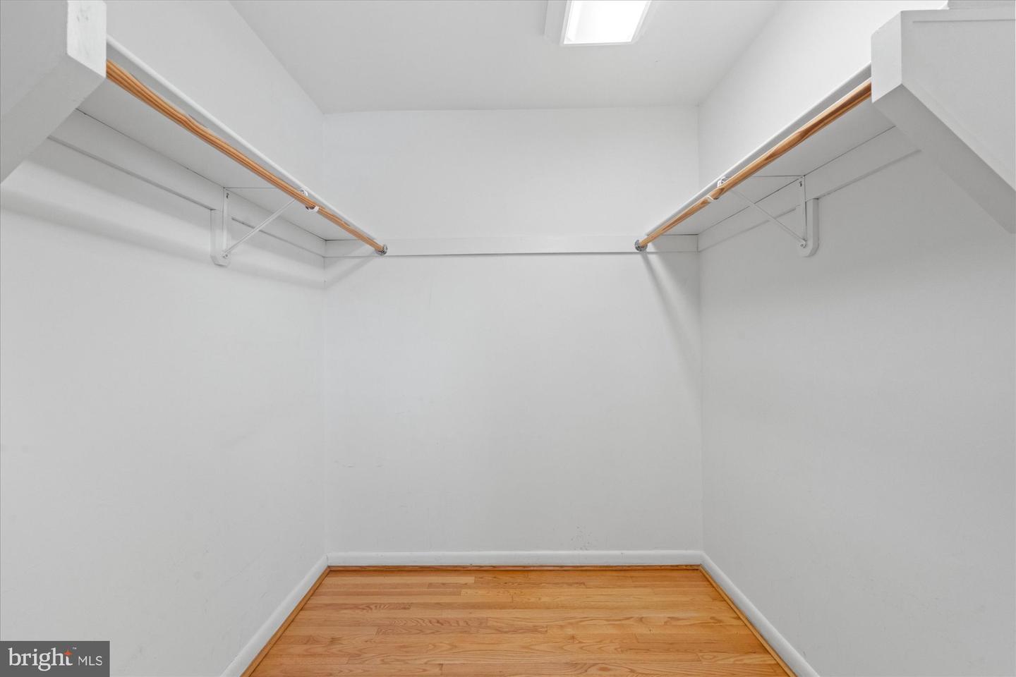 2709 12TH ST S, ARLINGTON, Virginia 22204, 5 Bedrooms Bedrooms, ,3 BathroomsBathrooms,Residential,For sale,2709 12TH ST S,VAAR2067422 MLS # VAAR2067422