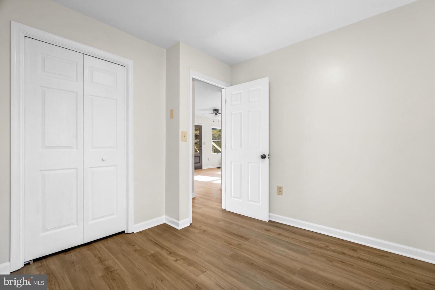 328 MONUMENT DR, STAUNTON, Virginia 24401, 3 Bedrooms Bedrooms, 5 Rooms Rooms,2 BathroomsBathrooms,Residential,For sale,328 MONUMENT DR,VASC2000770 MLS # VASC2000770