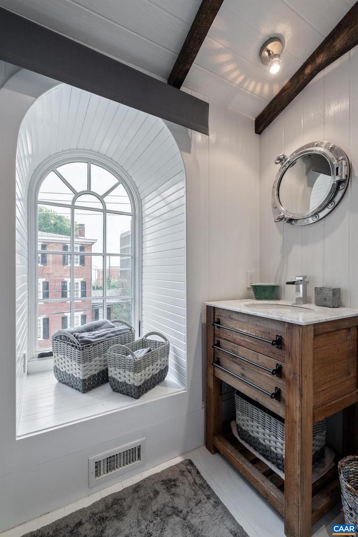 801 EAST JEFFERSON ST, CHARLOTTESVILLE, Virginia 22902, 5 Bedrooms Bedrooms, ,3 BathroomsBathrooms,Residential,For sale,801 EAST JEFFERSON ST,672246 MLS # 672246 801 EAST JEFFERSON ST, CHARLOTTESVILLE, Virginia 22902, 5 Bedrooms Bedrooms, ,3 BathroomsBathrooms,Residential,For sale,801 EAST JEFFERSON ST,672246 MLS # 672246