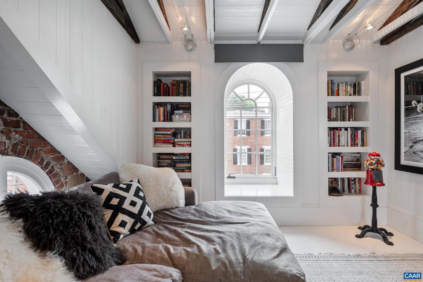 801 EAST JEFFERSON ST, CHARLOTTESVILLE, Virginia 22902, 5 Bedrooms Bedrooms, ,3 BathroomsBathrooms,Residential,For sale,801 EAST JEFFERSON ST,672246 MLS # 672246 801 EAST JEFFERSON ST, CHARLOTTESVILLE, Virginia 22902, 5 Bedrooms Bedrooms, ,3 BathroomsBathrooms,Residential,For sale,801 EAST JEFFERSON ST,672246 MLS # 672246