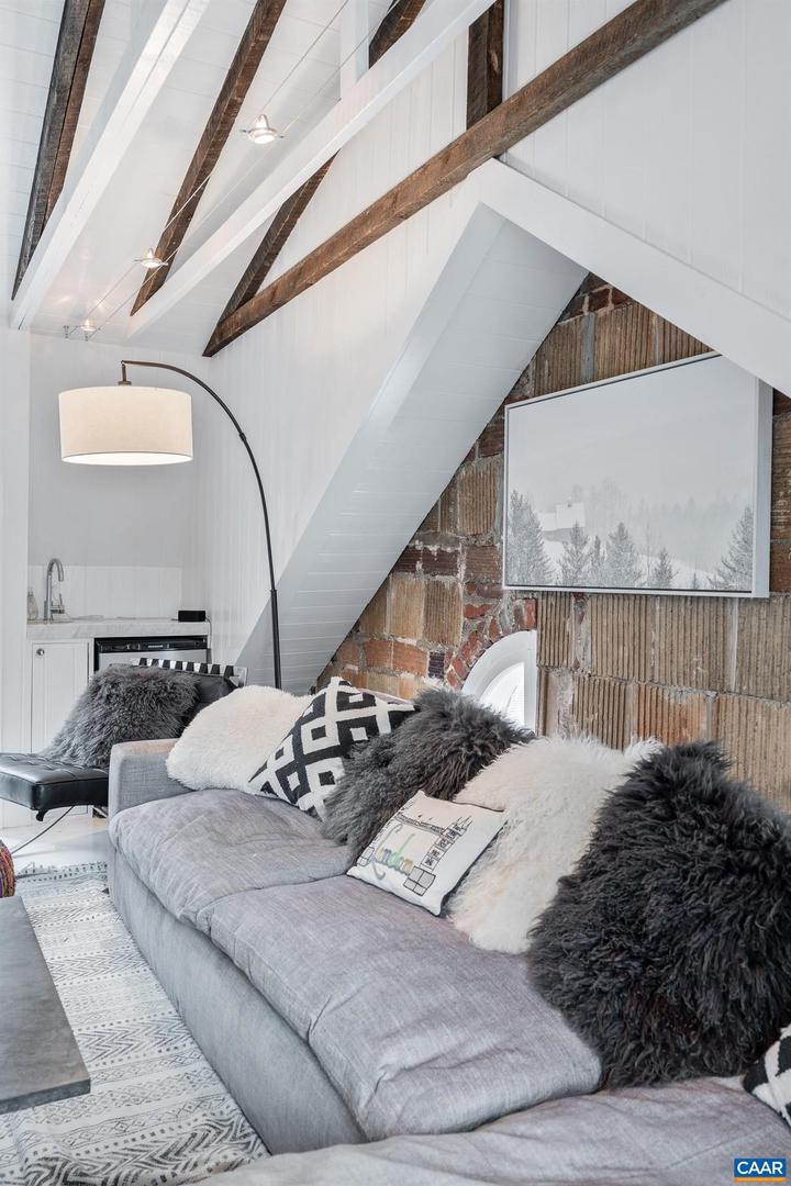 801 EAST JEFFERSON ST, CHARLOTTESVILLE, Virginia 22902, 5 Bedrooms Bedrooms, ,3 BathroomsBathrooms,Residential,For sale,801 EAST JEFFERSON ST,672246 MLS # 672246 801 EAST JEFFERSON ST, CHARLOTTESVILLE, Virginia 22902, 5 Bedrooms Bedrooms, ,3 BathroomsBathrooms,Residential,For sale,801 EAST JEFFERSON ST,672246 MLS # 672246