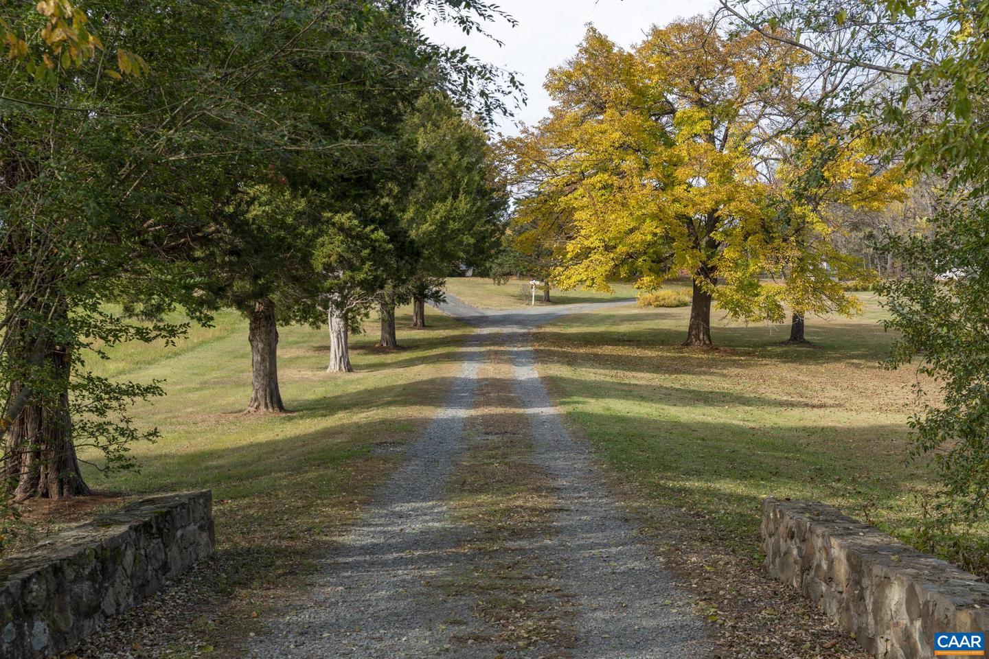 268 SPRINGDALE DR, KESWICK, Virginia 22947, 4 Bedrooms Bedrooms, ,4 BathroomsBathrooms,Residential,For sale,268 SPRINGDALE DR,672249 MLS # 672249