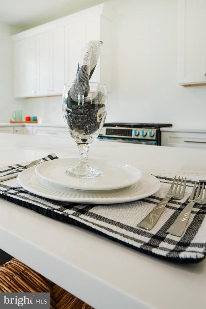 723 RAINBOW RDG, BUMPASS, Virginia 23024, 4 Bedrooms Bedrooms, 7 Rooms Rooms,2 BathroomsBathrooms,Residential,For sale,723 RAINBOW RDG,VALA2009106 MLS # VALA2009106