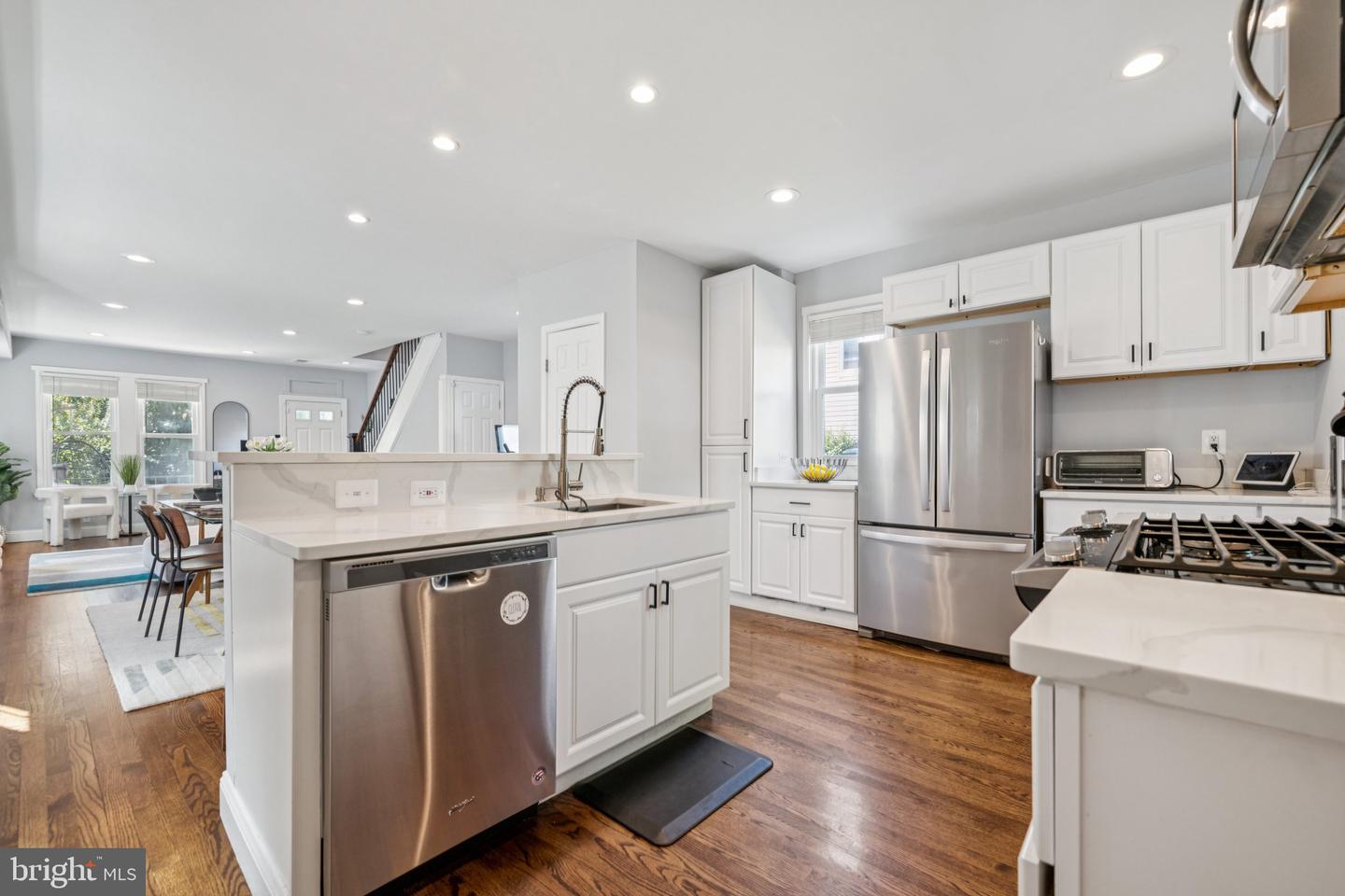 2849 MILLS AVE NE, WASHINGTON, District Of Columbia 20018, 4 Bedrooms Bedrooms, ,3 BathroomsBathrooms,Residential,For sale,2849 MILLS AVE NE,DCDC2240162 MLS # DCDC2240162
