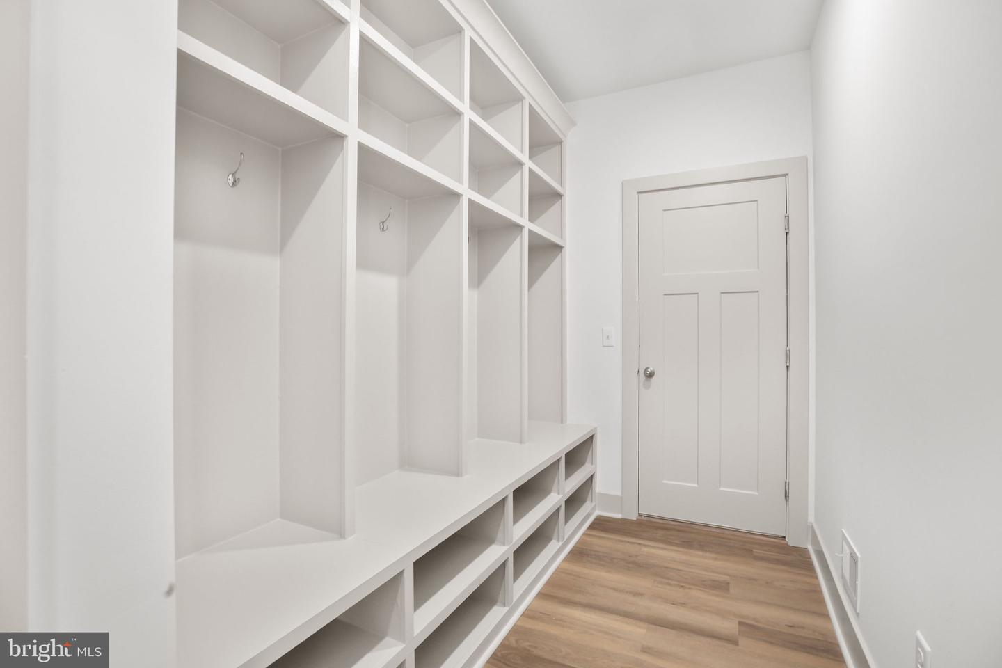 1409 BRENT ST, FREDERICKSBURG, Virginia 22401, 4 Bedrooms Bedrooms, ,4 BathroomsBathrooms,Residential,For sale,1409 BRENT ST,VAFB2009492 MLS # VAFB2009492