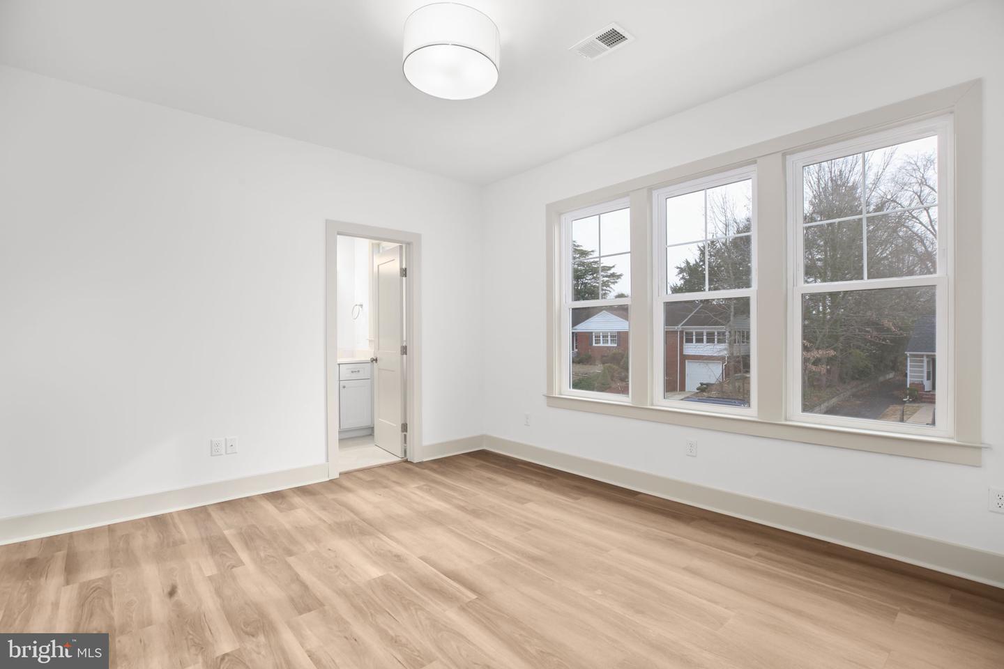 1409 BRENT ST, FREDERICKSBURG, Virginia 22401, 4 Bedrooms Bedrooms, ,4 BathroomsBathrooms,Residential,For sale,1409 BRENT ST,VAFB2009492 MLS # VAFB2009492