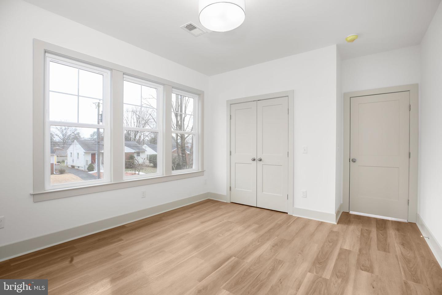 1409 BRENT ST, FREDERICKSBURG, Virginia 22401, 4 Bedrooms Bedrooms, ,4 BathroomsBathrooms,Residential,For sale,1409 BRENT ST,VAFB2009492 MLS # VAFB2009492