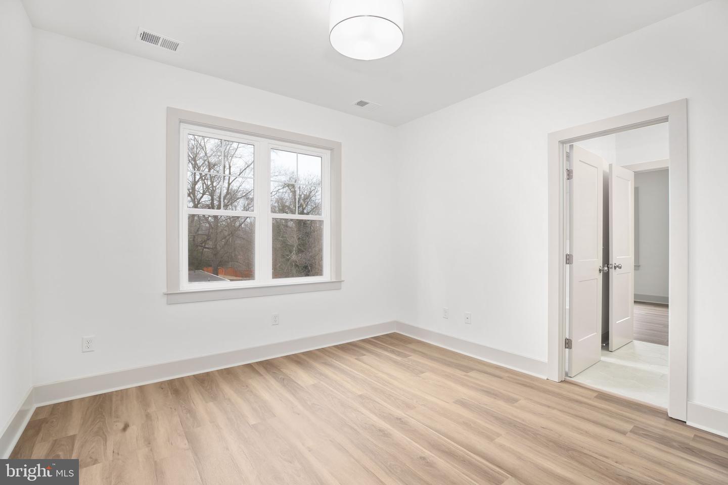 1409 BRENT ST, FREDERICKSBURG, Virginia 22401, 4 Bedrooms Bedrooms, ,4 BathroomsBathrooms,Residential,For sale,1409 BRENT ST,VAFB2009492 MLS # VAFB2009492