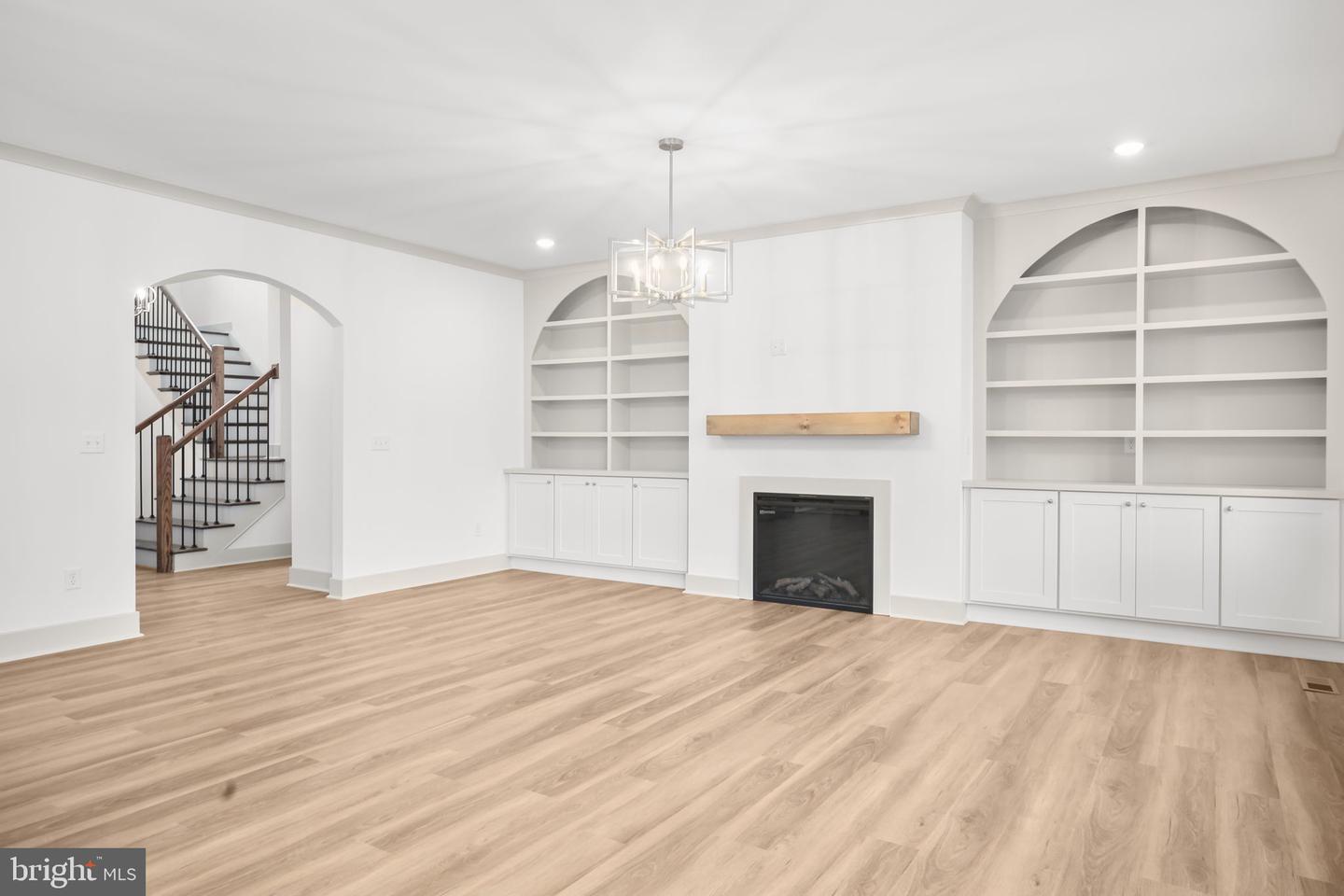 1409 BRENT ST, FREDERICKSBURG, Virginia 22401, 4 Bedrooms Bedrooms, ,4 BathroomsBathrooms,Residential,For sale,1409 BRENT ST,VAFB2009492 MLS # VAFB2009492