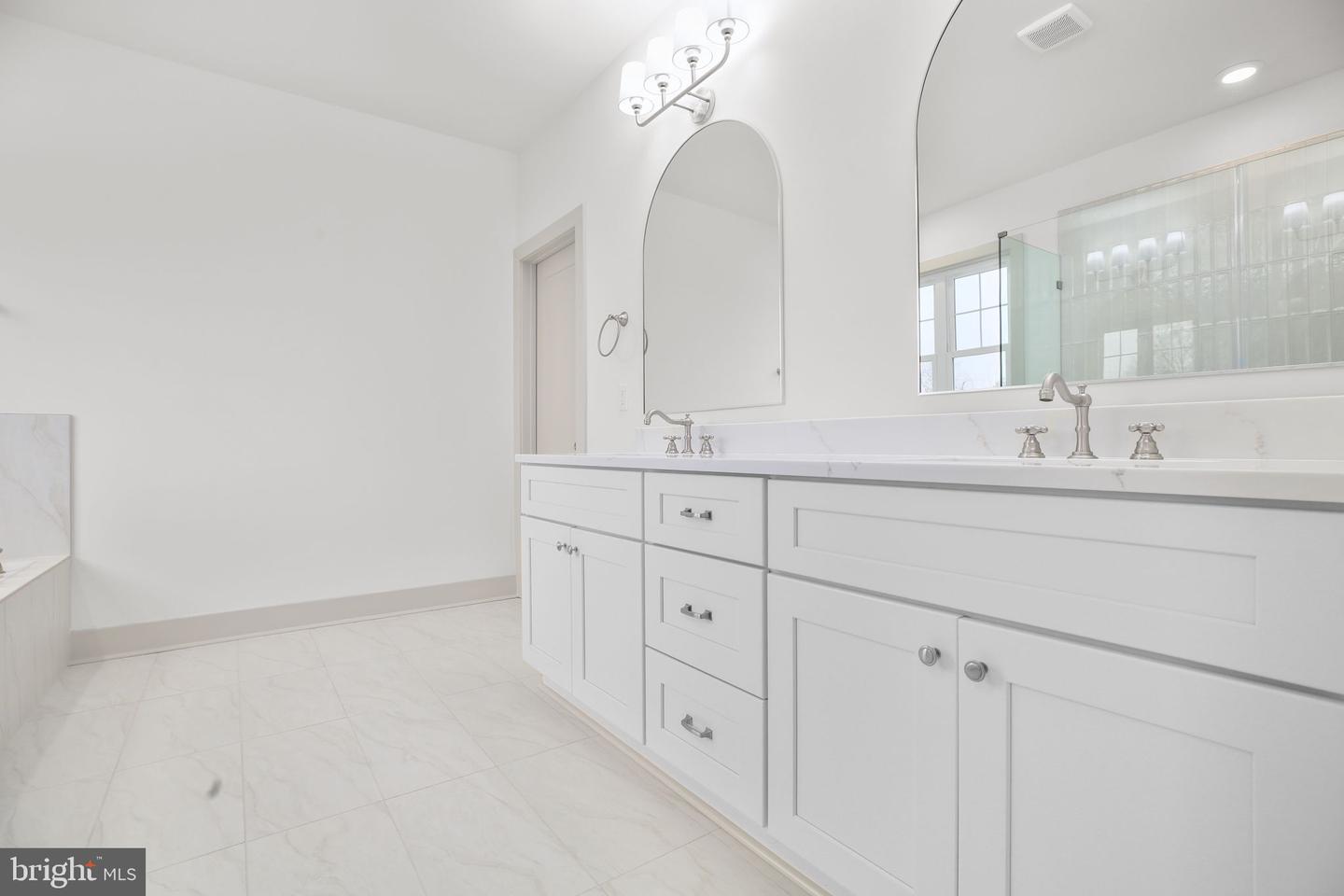 1409 BRENT ST, FREDERICKSBURG, Virginia 22401, 4 Bedrooms Bedrooms, ,4 BathroomsBathrooms,Residential,For sale,1409 BRENT ST,VAFB2009492 MLS # VAFB2009492