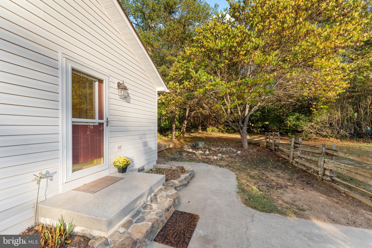 7817 HAZELAND LN, BOSTON, Virginia 22713, 4 Bedrooms Bedrooms, ,2 BathroomsBathrooms,Residential,For sale,7817 HAZELAND LN,VACU2012336 MLS # VACU2012336