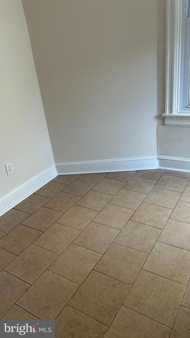 32 RANDOLPH PL NW, WASHINGTON, District Of Columbia 20001, 3 Bedrooms Bedrooms, ,1 BathroomBathrooms,Residential,For sale,32 RANDOLPH PL NW,DCDC2194604 MLS # DCDC2194604