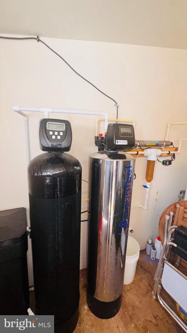 709 DICKS HOLLOW RD, WINCHESTER, Virginia 22603, 3 Bedrooms Bedrooms, ,2 BathroomsBathrooms,Residential,For sale,709 DICKS HOLLOW RD,VAFV2034758 MLS # VAFV2034758