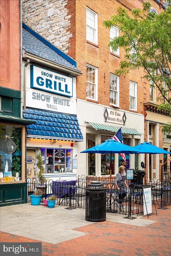 709 DICKS HOLLOW RD, WINCHESTER, Virginia 22603, 3 Bedrooms Bedrooms, ,2 BathroomsBathrooms,Residential,For sale,709 DICKS HOLLOW RD,VAFV2034758 MLS # VAFV2034758