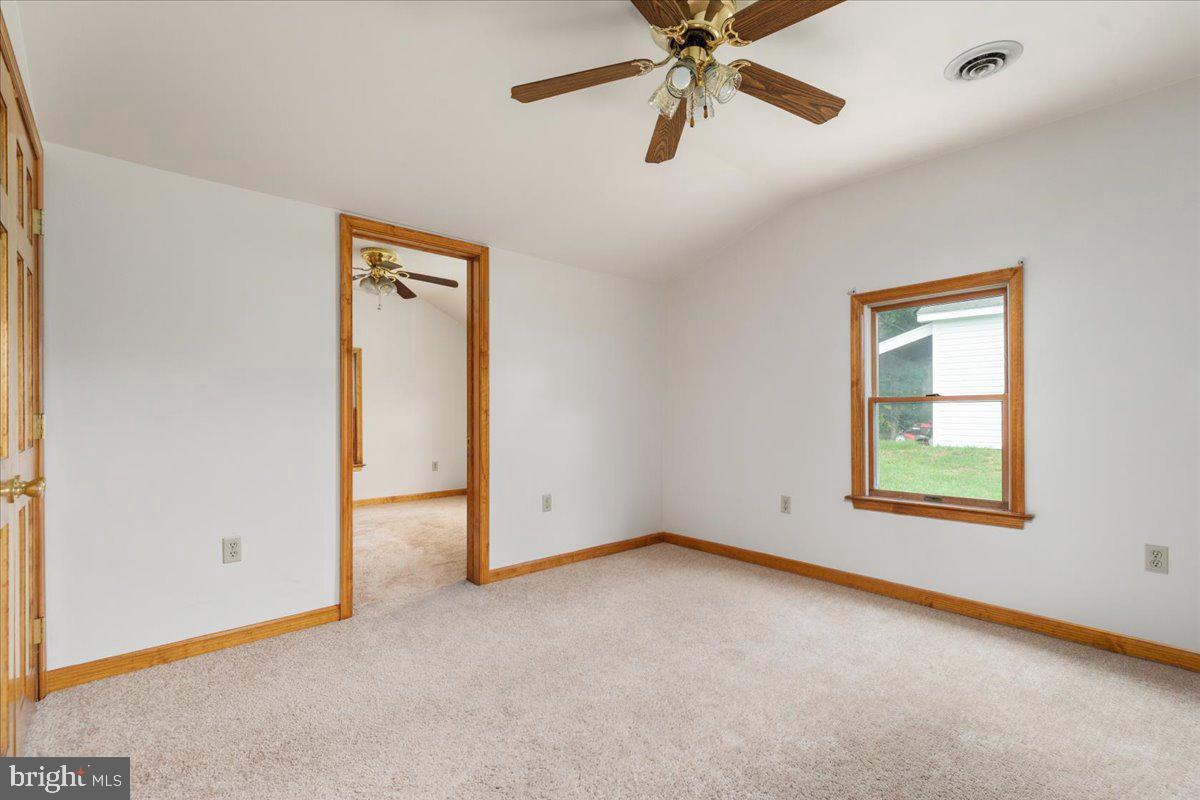 709 DICKS HOLLOW RD, WINCHESTER, Virginia 22603, 3 Bedrooms Bedrooms, ,2 BathroomsBathrooms,Residential,For sale,709 DICKS HOLLOW RD,VAFV2034758 MLS # VAFV2034758