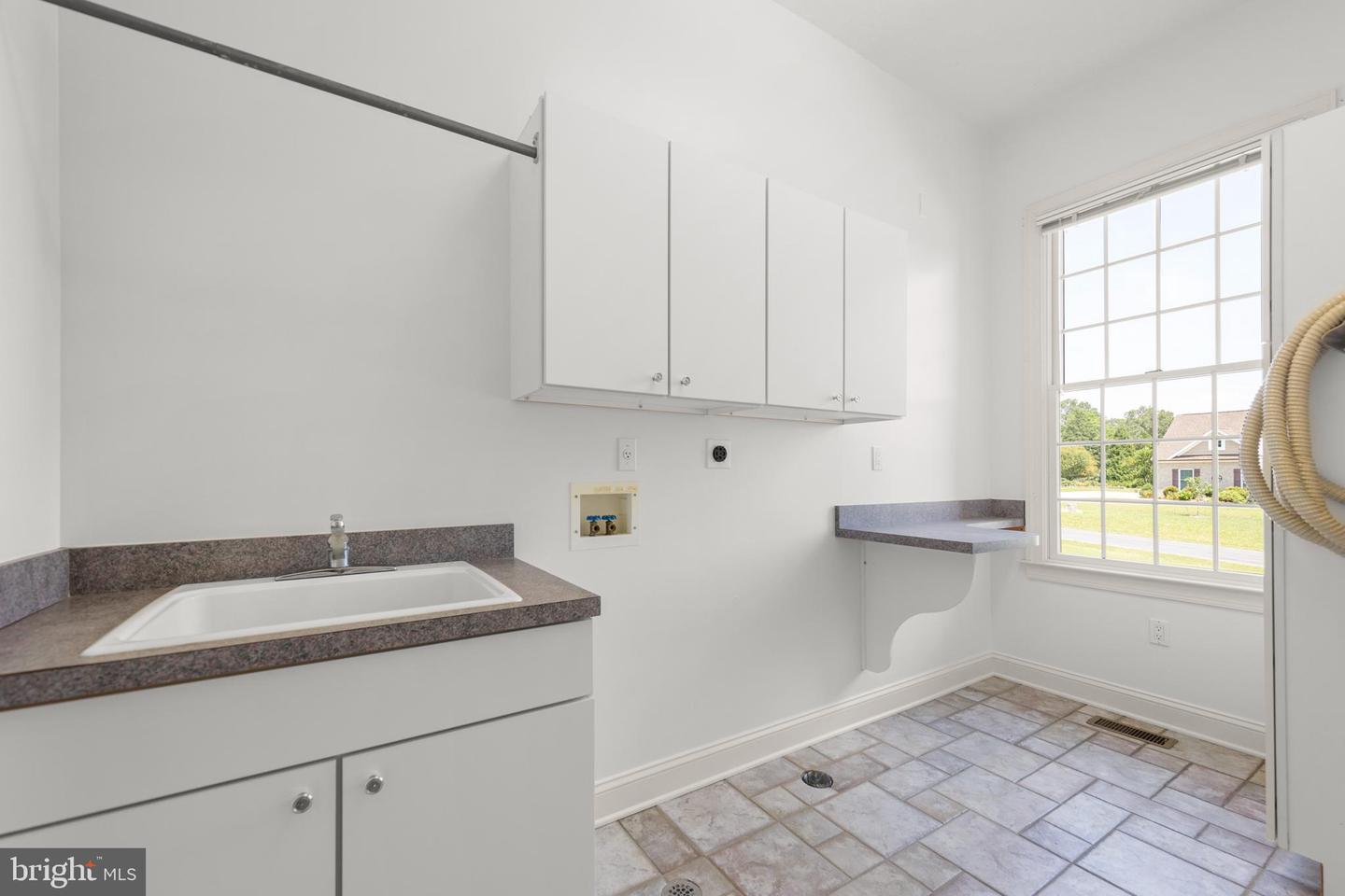 177 HATCHER DR, FRONT ROYAL, Virginia 22630, 4 Bedrooms Bedrooms, 12 Rooms Rooms,4 BathroomsBathrooms,Residential,For sale,177 HATCHER DR,VAWR2011552 MLS # VAWR2011552