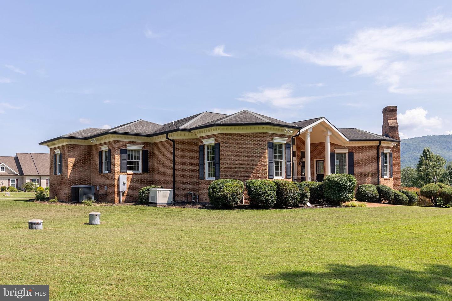 177 HATCHER DR, FRONT ROYAL, Virginia 22630, 4 Bedrooms Bedrooms, 12 Rooms Rooms,4 BathroomsBathrooms,Residential,For sale,177 HATCHER DR,VAWR2011552 MLS # VAWR2011552