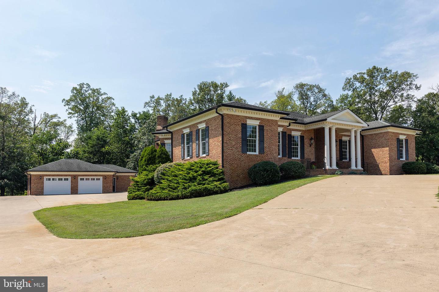 177 HATCHER DR, FRONT ROYAL, Virginia 22630, 4 Bedrooms Bedrooms, 12 Rooms Rooms,4 BathroomsBathrooms,Residential,For sale,177 HATCHER DR,VAWR2011552 MLS # VAWR2011552