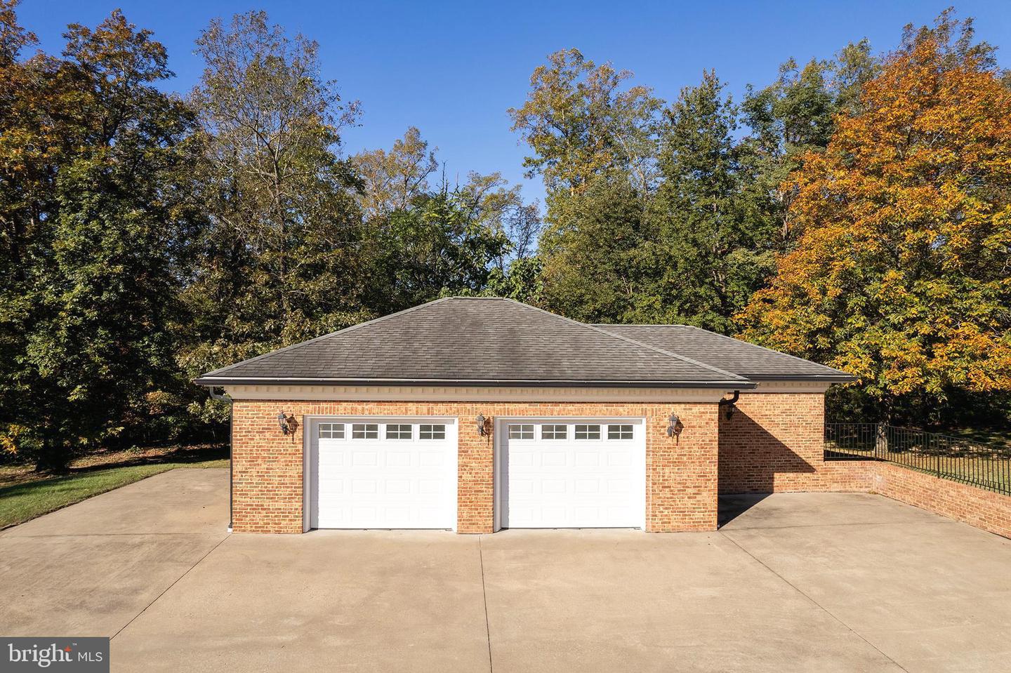 177 HATCHER DR, FRONT ROYAL, Virginia 22630, 4 Bedrooms Bedrooms, 12 Rooms Rooms,4 BathroomsBathrooms,Residential,For sale,177 HATCHER DR,VAWR2011552 MLS # VAWR2011552