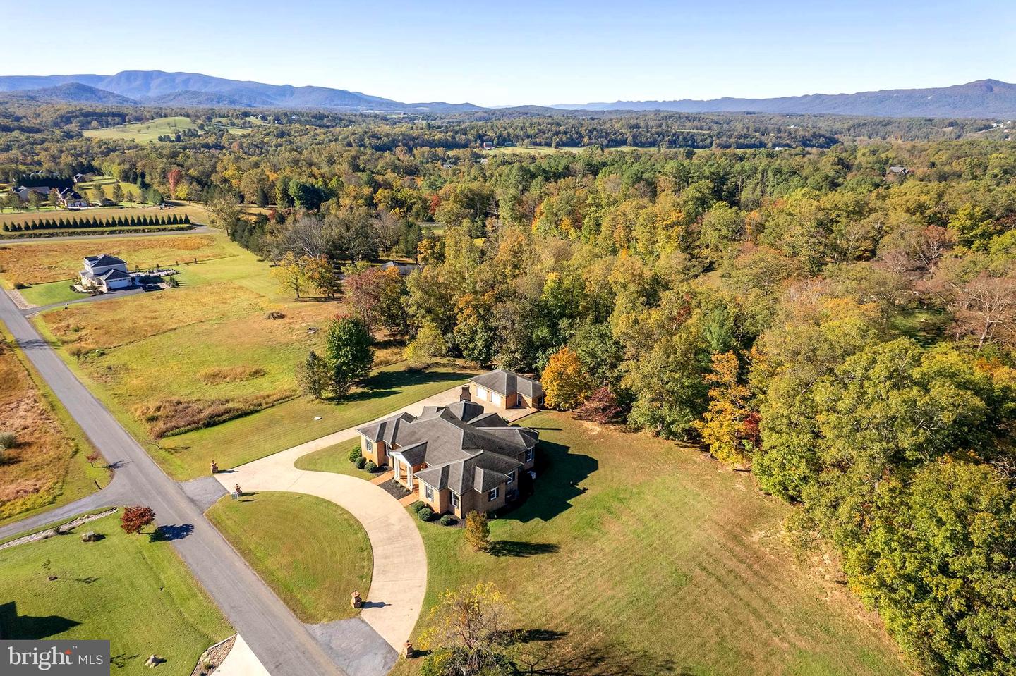 177 HATCHER DR, FRONT ROYAL, Virginia 22630, 4 Bedrooms Bedrooms, 12 Rooms Rooms,4 BathroomsBathrooms,Residential,For sale,177 HATCHER DR,VAWR2011552 MLS # VAWR2011552