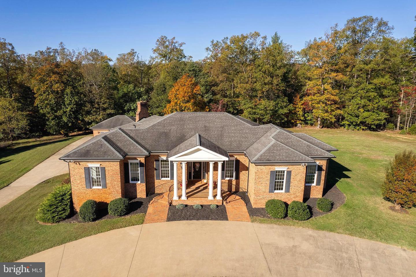 177 HATCHER DR, FRONT ROYAL, Virginia 22630, 4 Bedrooms Bedrooms, 12 Rooms Rooms,4 BathroomsBathrooms,Residential,For sale,177 HATCHER DR,VAWR2011552 MLS # VAWR2011552