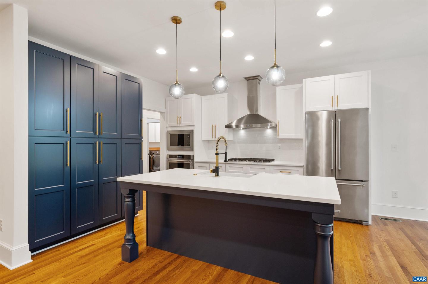 329 CARRSBROOK DR, CHARLOTTESVILLE, Virginia 22901, 5 Bedrooms Bedrooms, ,4 BathroomsBathrooms,Residential,For sale,329 CARRSBROOK DR,668493 MLS # 668493