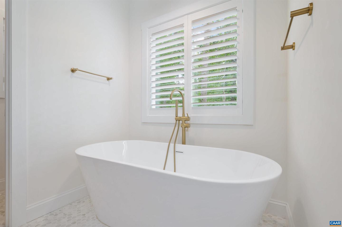 329 CARRSBROOK DR, CHARLOTTESVILLE, Virginia 22901, 5 Bedrooms Bedrooms, ,4 BathroomsBathrooms,Residential,For sale,329 CARRSBROOK DR,668493 MLS # 668493