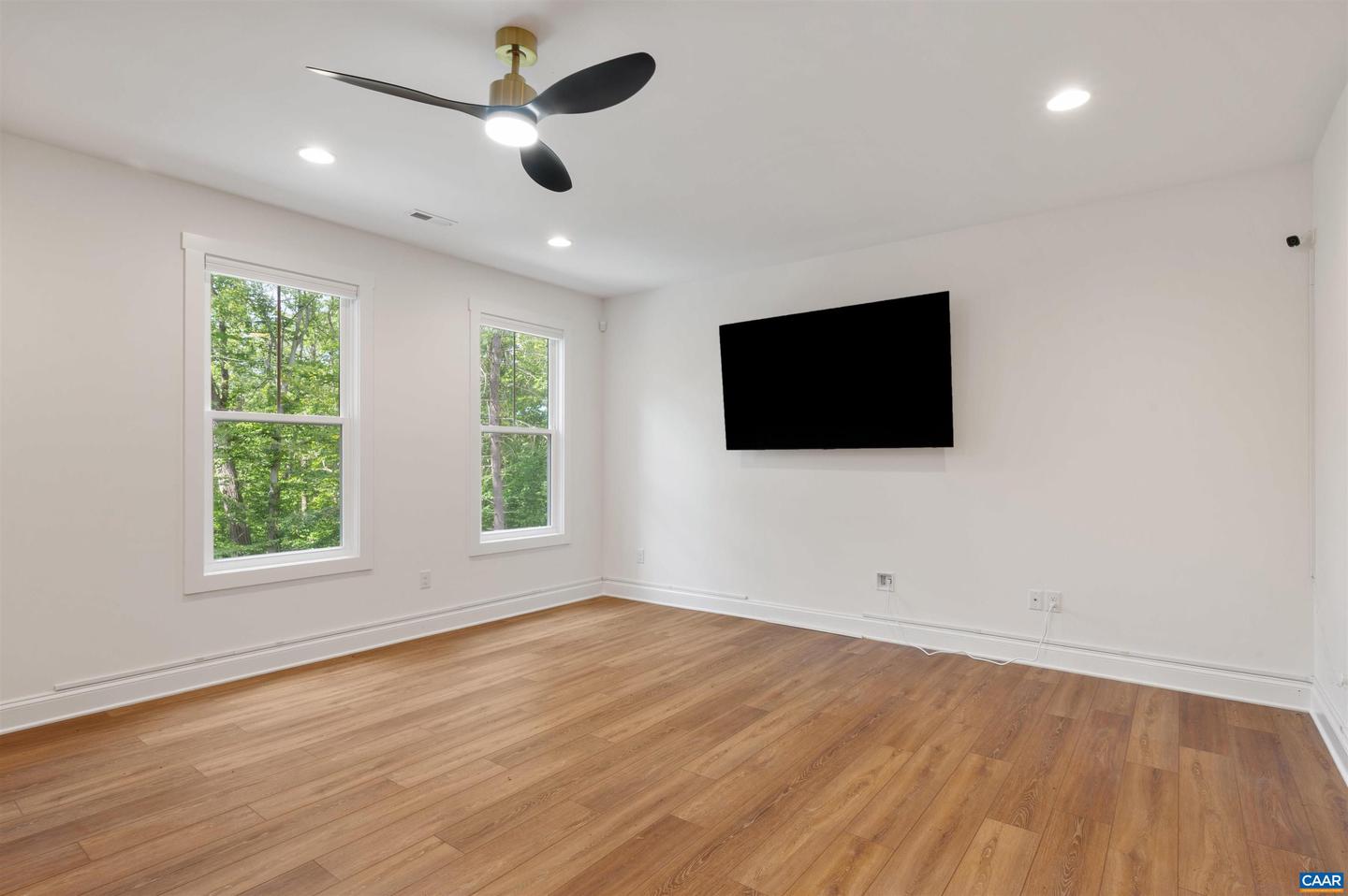 329 CARRSBROOK DR, CHARLOTTESVILLE, Virginia 22901, 5 Bedrooms Bedrooms, ,4 BathroomsBathrooms,Residential,For sale,329 CARRSBROOK DR,668493 MLS # 668493