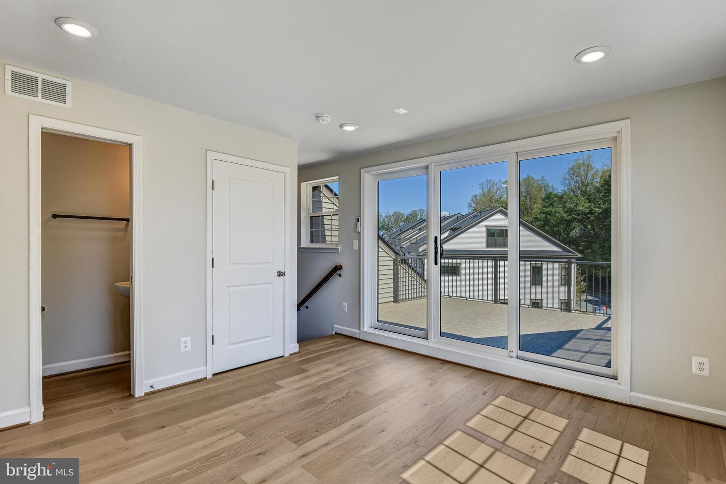 12590 OVATION DR, FAIRFAX, Virginia 22033, 3 Bedrooms Bedrooms, ,3 BathroomsBathrooms,Residential,For sale,12590 OVATION DR,VAFX2267832 MLS # VAFX2267832