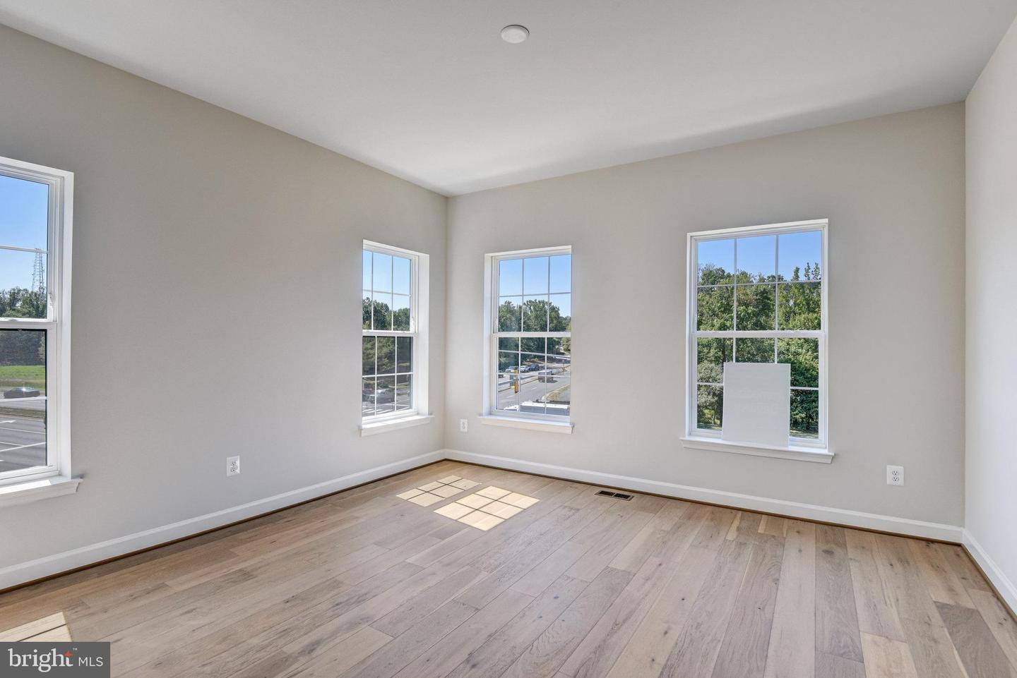 12590 OVATION DR, FAIRFAX, Virginia 22033, 3 Bedrooms Bedrooms, ,3 BathroomsBathrooms,Residential,For sale,12590 OVATION DR,VAFX2267832 MLS # VAFX2267832