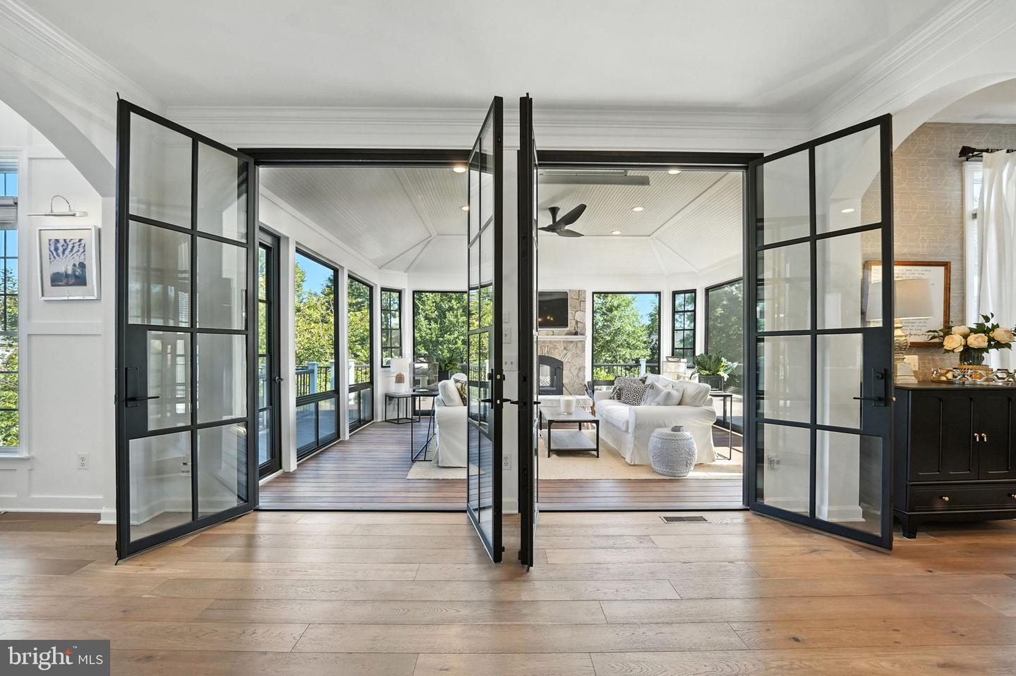 40488 WINDCROFT LN, ALDIE, Virginia 20105, 5 Bedrooms Bedrooms, 24 Rooms Rooms,4 BathroomsBathrooms,Residential,For sale,40488 WINDCROFT LN,VALO2107368 MLS # VALO2107368