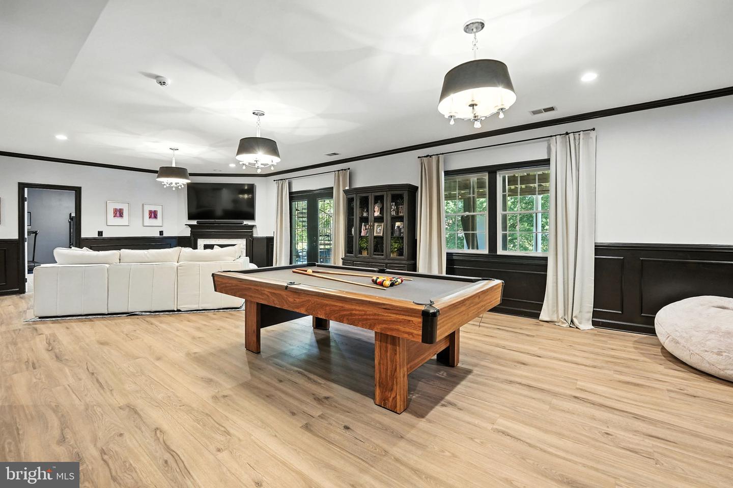 40488 WINDCROFT LN, ALDIE, Virginia 20105, 5 Bedrooms Bedrooms, 24 Rooms Rooms,4 BathroomsBathrooms,Residential,For sale,40488 WINDCROFT LN,VALO2107368 MLS # VALO2107368