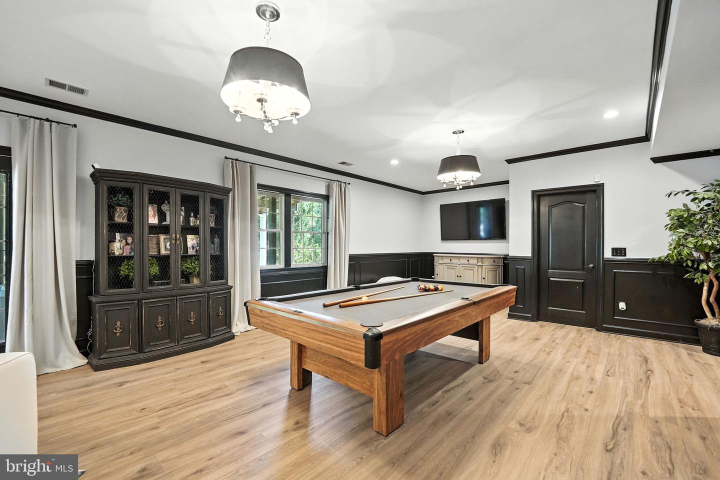 40488 WINDCROFT LN, ALDIE, Virginia 20105, 5 Bedrooms Bedrooms, 24 Rooms Rooms,4 BathroomsBathrooms,Residential,For sale,40488 WINDCROFT LN,VALO2107368 MLS # VALO2107368