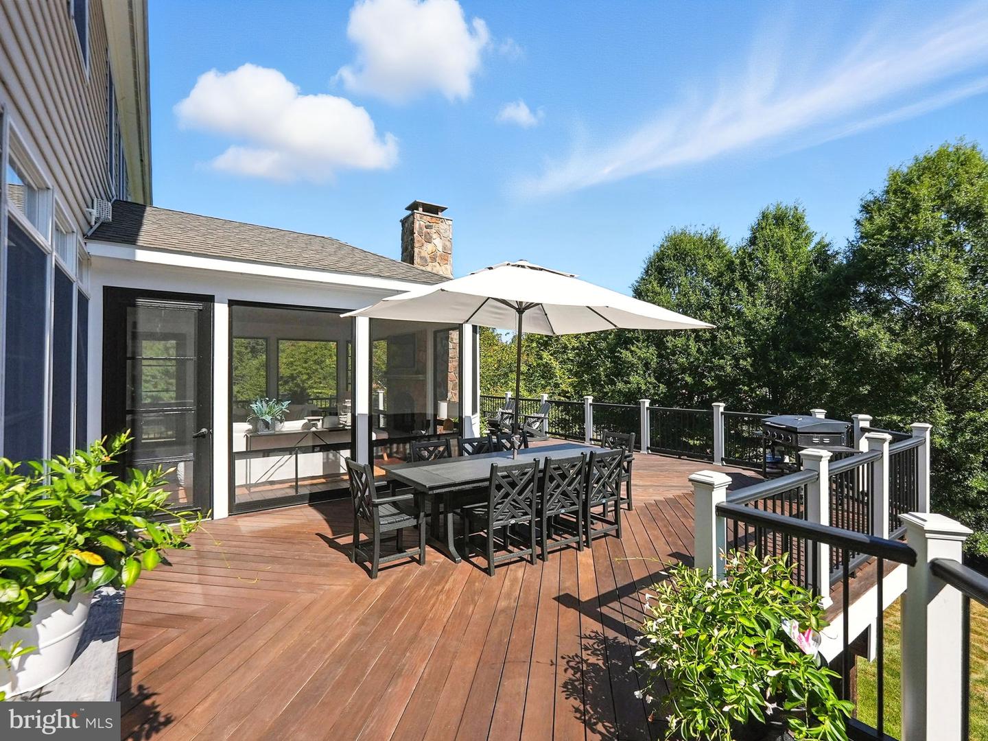 40488 WINDCROFT LN, ALDIE, Virginia 20105, 5 Bedrooms Bedrooms, 24 Rooms Rooms,4 BathroomsBathrooms,Residential,For sale,40488 WINDCROFT LN,VALO2107368 MLS # VALO2107368