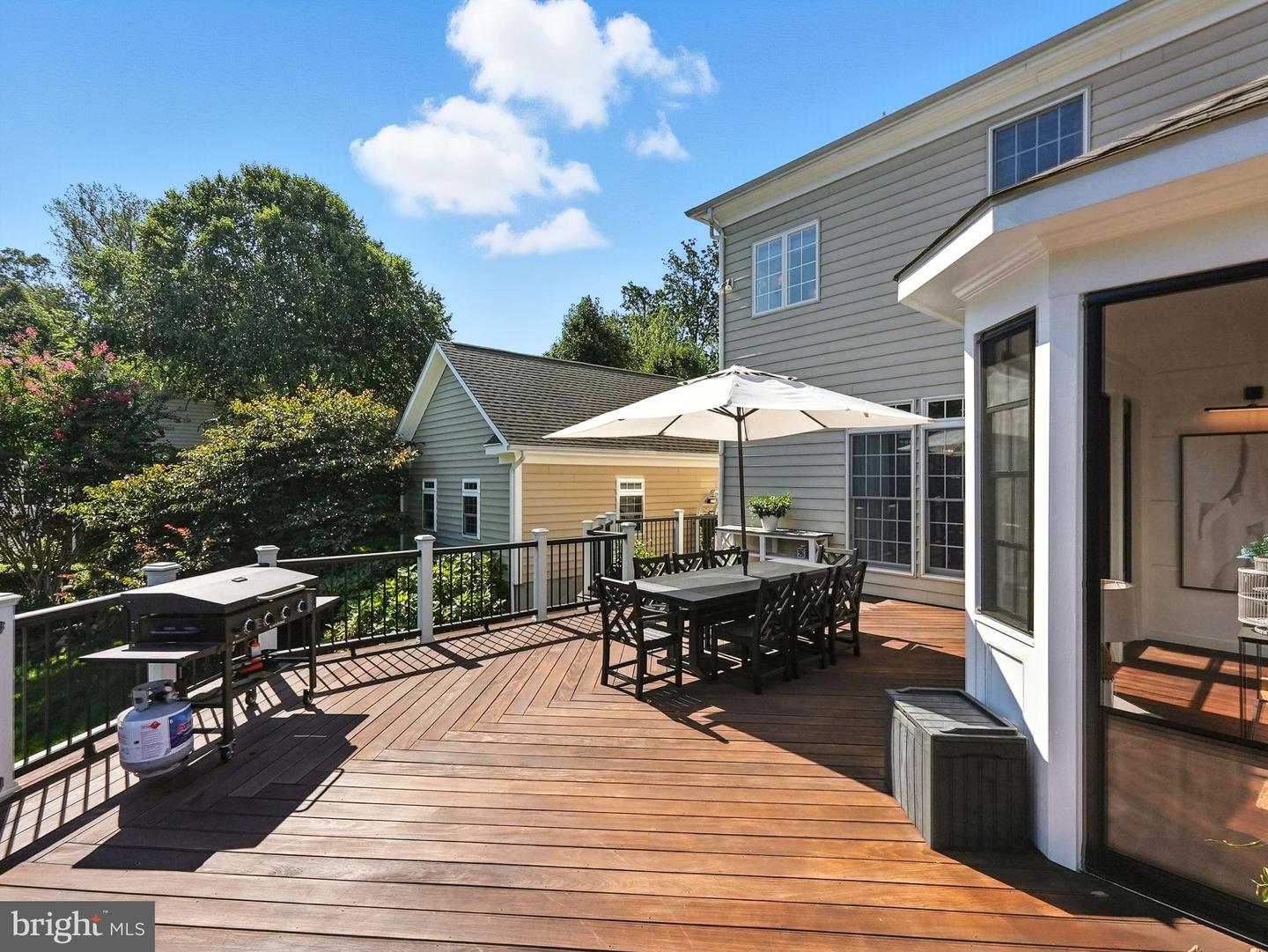 40488 WINDCROFT LN, ALDIE, Virginia 20105, 5 Bedrooms Bedrooms, 24 Rooms Rooms,4 BathroomsBathrooms,Residential,For sale,40488 WINDCROFT LN,VALO2107368 MLS # VALO2107368