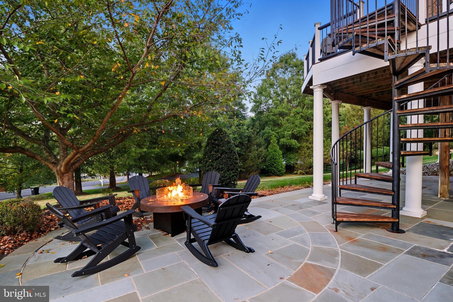 40488 WINDCROFT LN, ALDIE, Virginia 20105, 5 Bedrooms Bedrooms, 24 Rooms Rooms,4 BathroomsBathrooms,Residential,For sale,40488 WINDCROFT LN,VALO2107368 MLS # VALO2107368