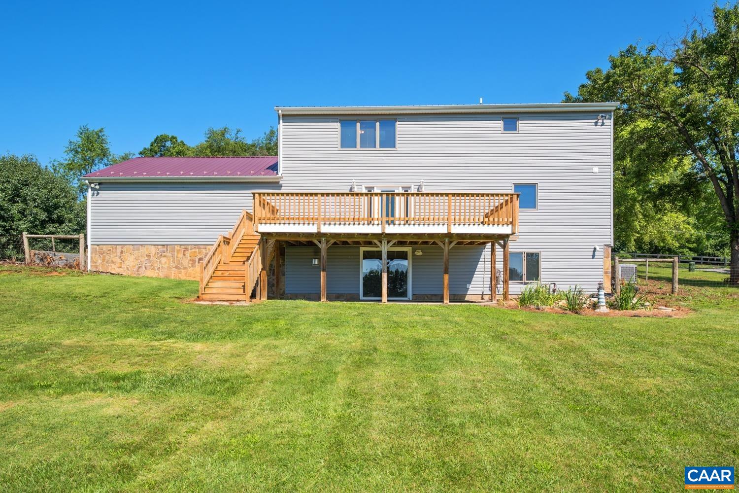 634 AUGUSTA FARMS RD, WAYNESBORO, Virginia 22980, 3 Bedrooms Bedrooms, ,3 BathroomsBathrooms,Residential,634 AUGUSTA FARMS RD,666370 MLS # 666370