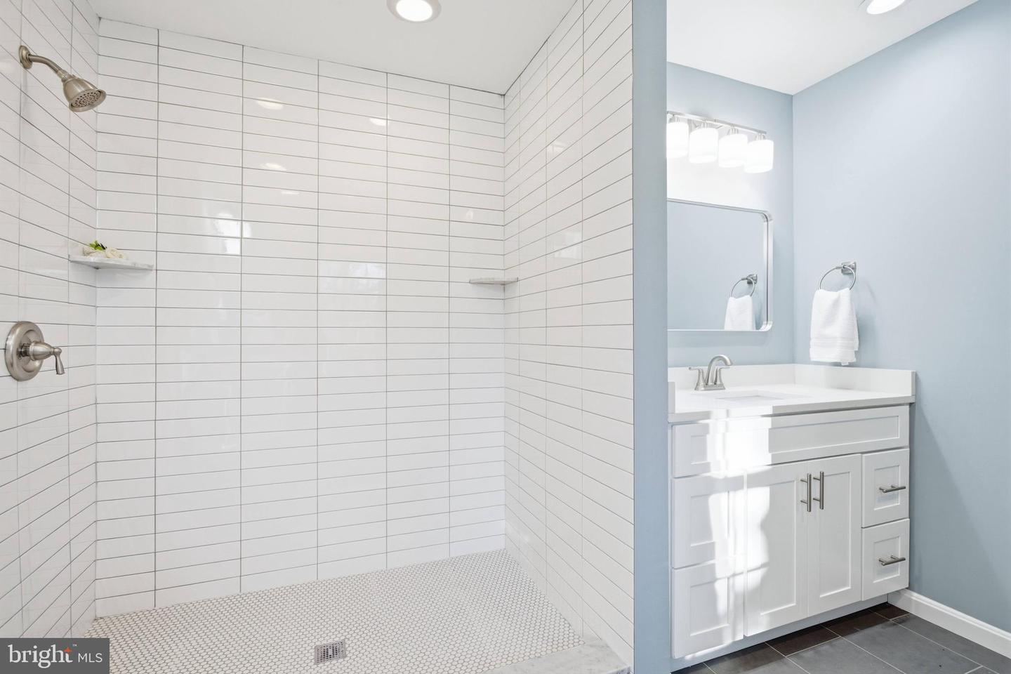 10127 RED SPRUCE RD, FAIRFAX, Virginia 22032, 5 Bedrooms Bedrooms, ,3 BathroomsBathrooms,Residential,For sale,10127 RED SPRUCE RD,VAFX2272972 MLS # VAFX2272972