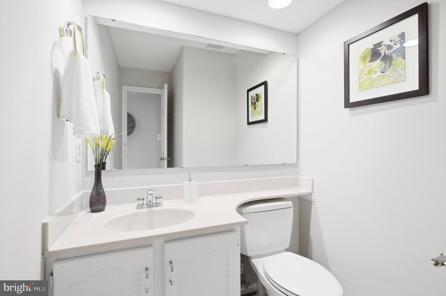 10127 RED SPRUCE RD, FAIRFAX, Virginia 22032, 5 Bedrooms Bedrooms, ,3 BathroomsBathrooms,Residential,For sale,10127 RED SPRUCE RD,VAFX2272972 MLS # VAFX2272972