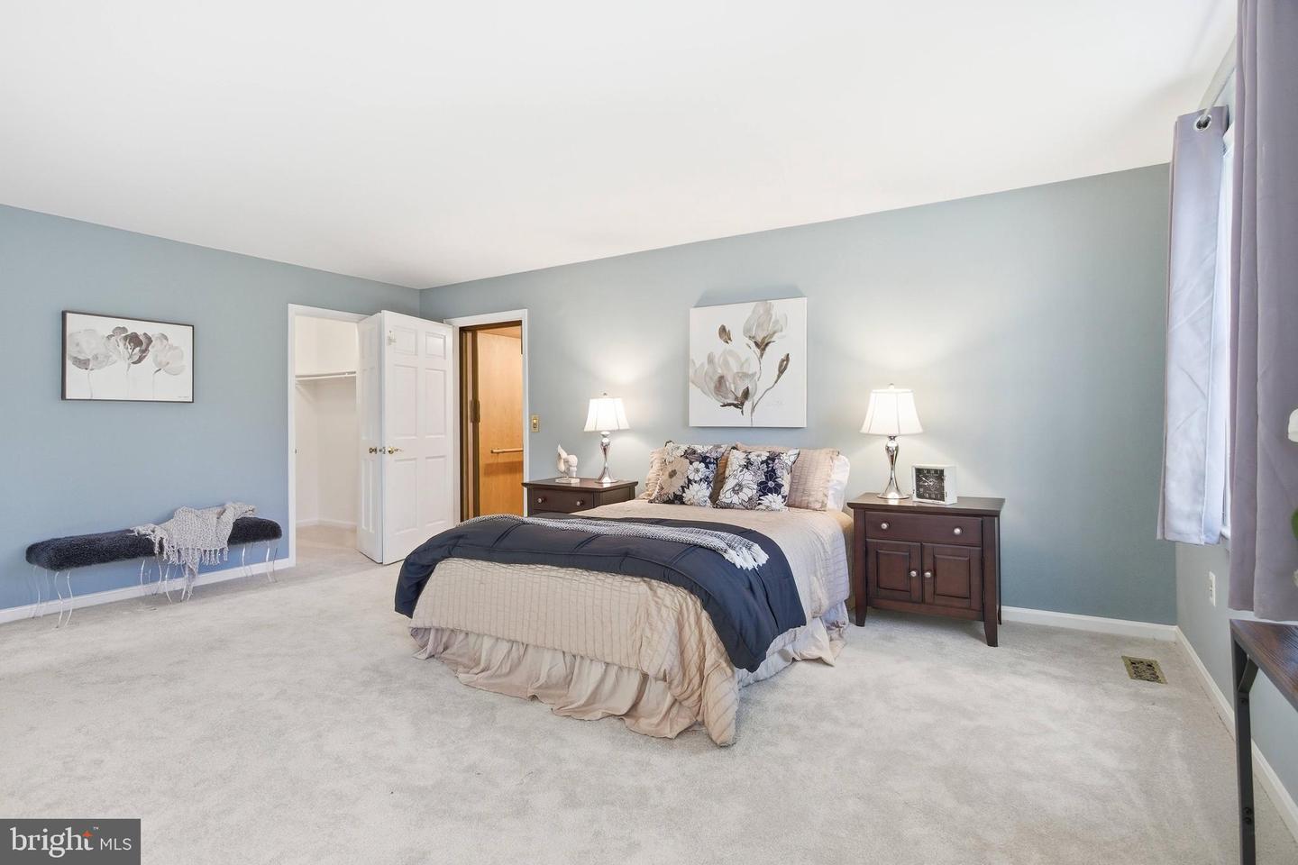 10127 RED SPRUCE RD, FAIRFAX, Virginia 22032, 5 Bedrooms Bedrooms, ,3 BathroomsBathrooms,Residential,For sale,10127 RED SPRUCE RD,VAFX2272972 MLS # VAFX2272972