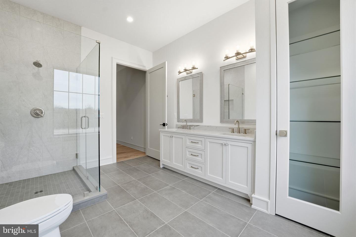 4410 DOGWOOD TREE CT, HAYMARKET, Virginia 20169, 5 Bedrooms Bedrooms, 11 Rooms Rooms,5 BathroomsBathrooms,Residential,For sale,4410 DOGWOOD TREE CT,VAPW2105610 MLS # VAPW2105610