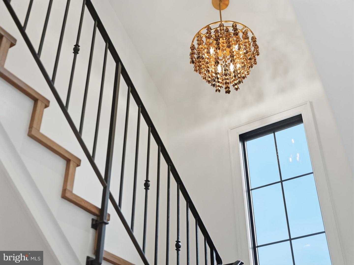 4410 DOGWOOD TREE CT, HAYMARKET, Virginia 20169, 5 Bedrooms Bedrooms, 11 Rooms Rooms,5 BathroomsBathrooms,Residential,For sale,4410 DOGWOOD TREE CT,VAPW2105610 MLS # VAPW2105610