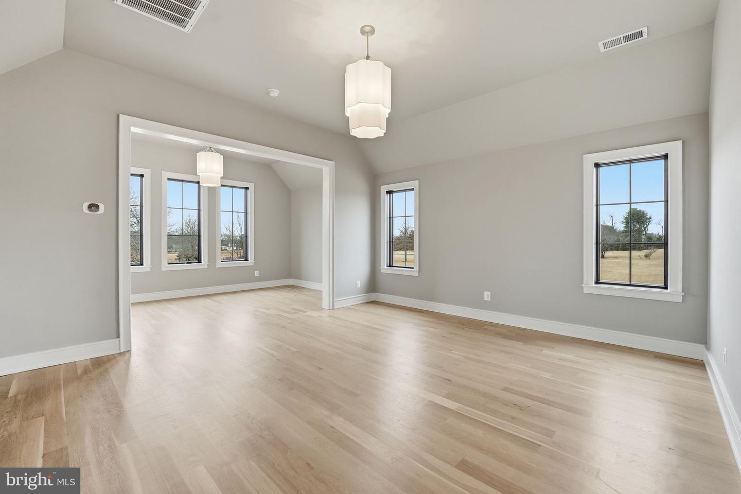 4410 DOGWOOD TREE CT, HAYMARKET, Virginia 20169, 5 Bedrooms Bedrooms, 11 Rooms Rooms,5 BathroomsBathrooms,Residential,For sale,4410 DOGWOOD TREE CT,VAPW2105610 MLS # VAPW2105610