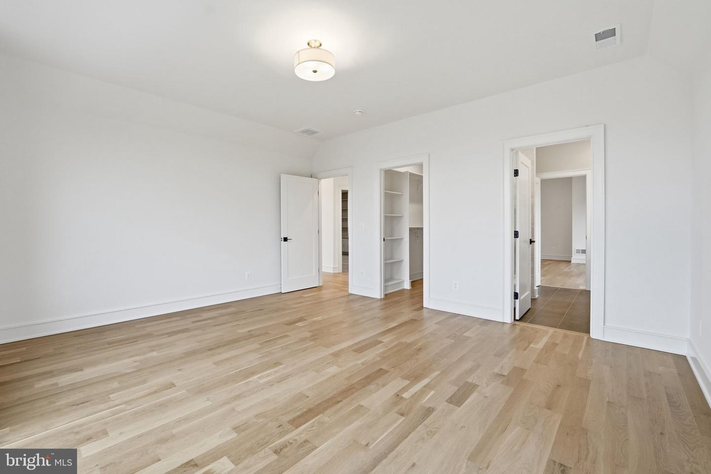 4410 DOGWOOD TREE CT, HAYMARKET, Virginia 20169, 5 Bedrooms Bedrooms, 11 Rooms Rooms,5 BathroomsBathrooms,Residential,For sale,4410 DOGWOOD TREE CT,VAPW2105610 MLS # VAPW2105610