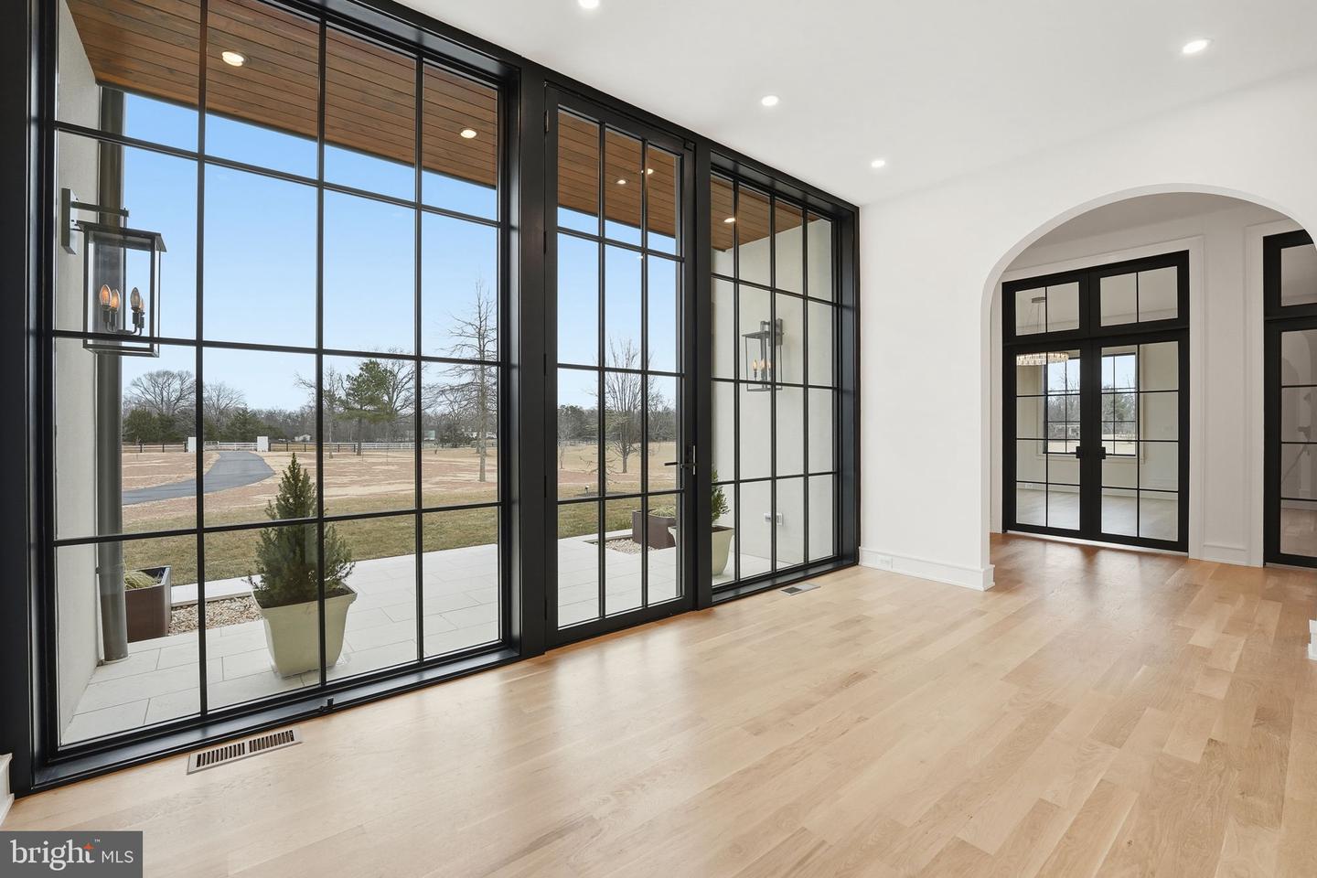 4410 DOGWOOD TREE CT, HAYMARKET, Virginia 20169, 5 Bedrooms Bedrooms, 11 Rooms Rooms,5 BathroomsBathrooms,Residential,For sale,4410 DOGWOOD TREE CT,VAPW2105610 MLS # VAPW2105610