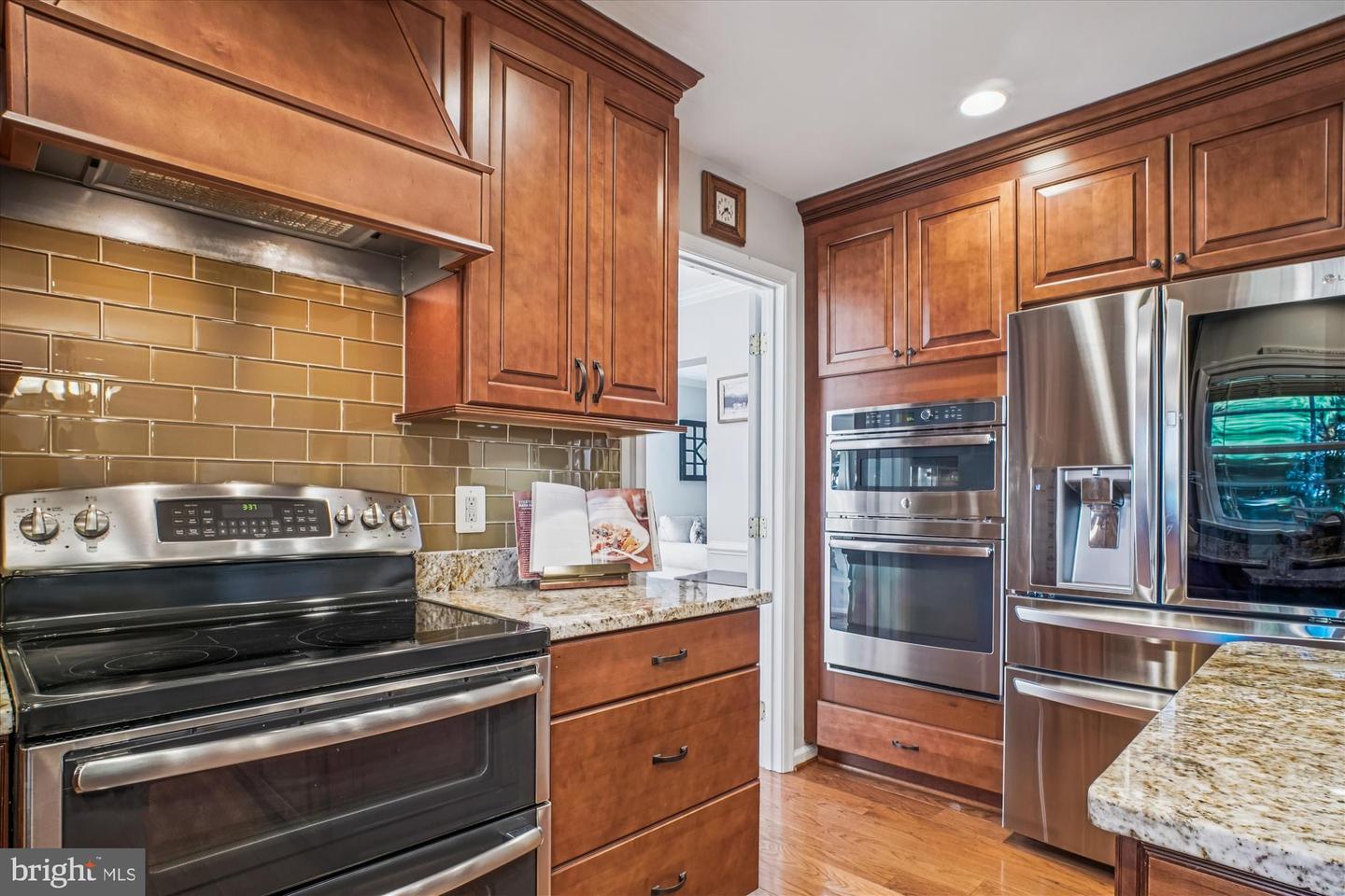 12905 TARRAGON CT, OAK HILL, Virginia 20171, 4 Bedrooms Bedrooms, ,3 BathroomsBathrooms,Residential,For sale,12905 TARRAGON CT,VAFX2276820 MLS # VAFX2276820