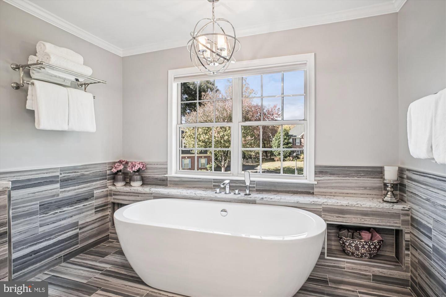 12905 TARRAGON CT, OAK HILL, Virginia 20171, 4 Bedrooms Bedrooms, ,3 BathroomsBathrooms,Residential,For sale,12905 TARRAGON CT,VAFX2276820 MLS # VAFX2276820