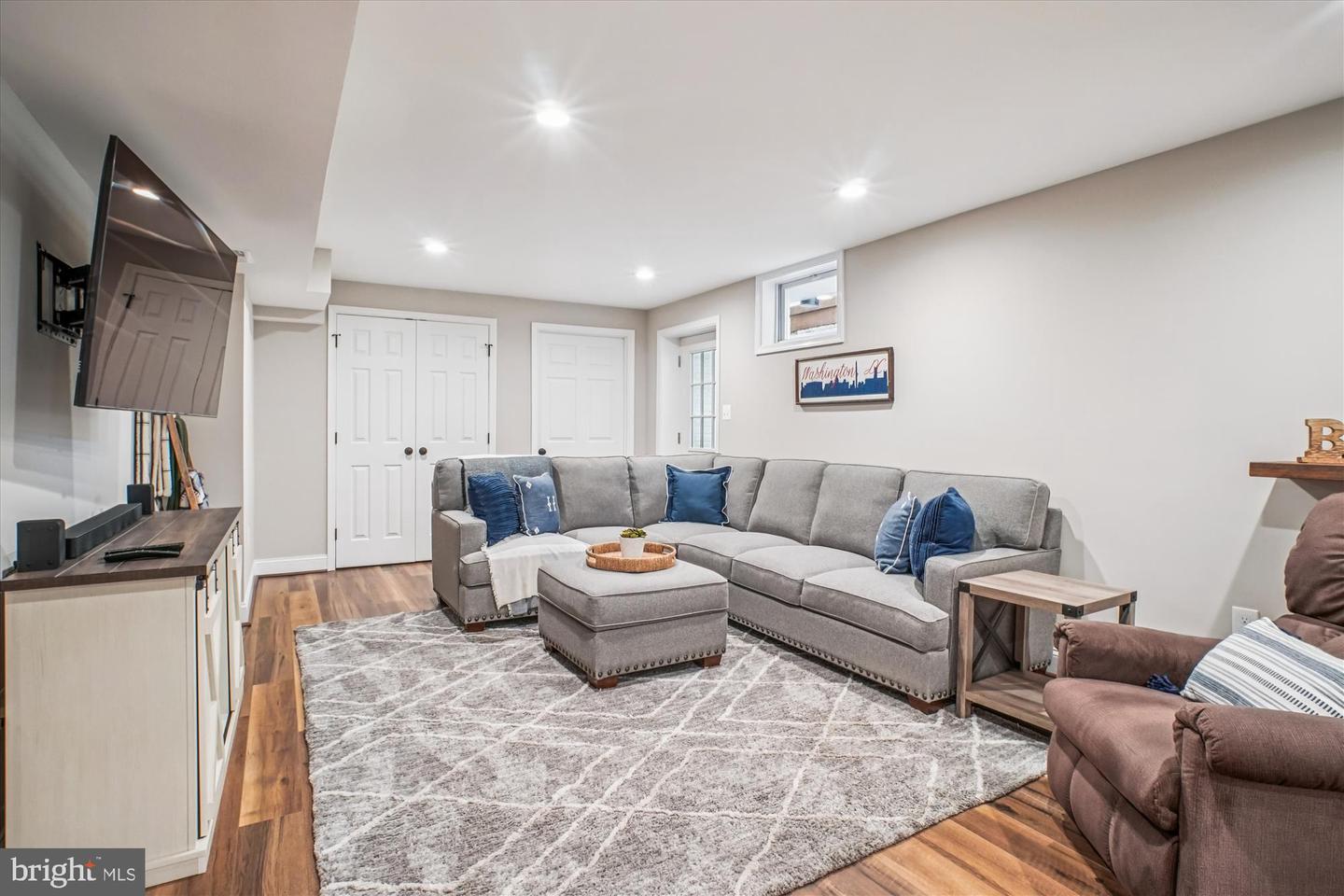 12905 TARRAGON CT, OAK HILL, Virginia 20171, 4 Bedrooms Bedrooms, ,3 BathroomsBathrooms,Residential,For sale,12905 TARRAGON CT,VAFX2276820 MLS # VAFX2276820